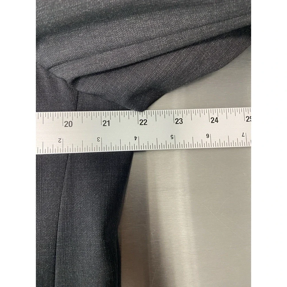 Tallia 2PC Pant Suit Men's 42R Charcoal 100% Wool Quiet Luxury